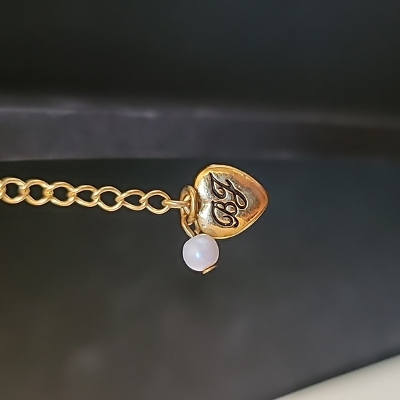 Vtg BETSEY JOHNSON Kiss Me Collection Lipstick and Lips Charm Pendant Necklace. - Picture 13 of 13